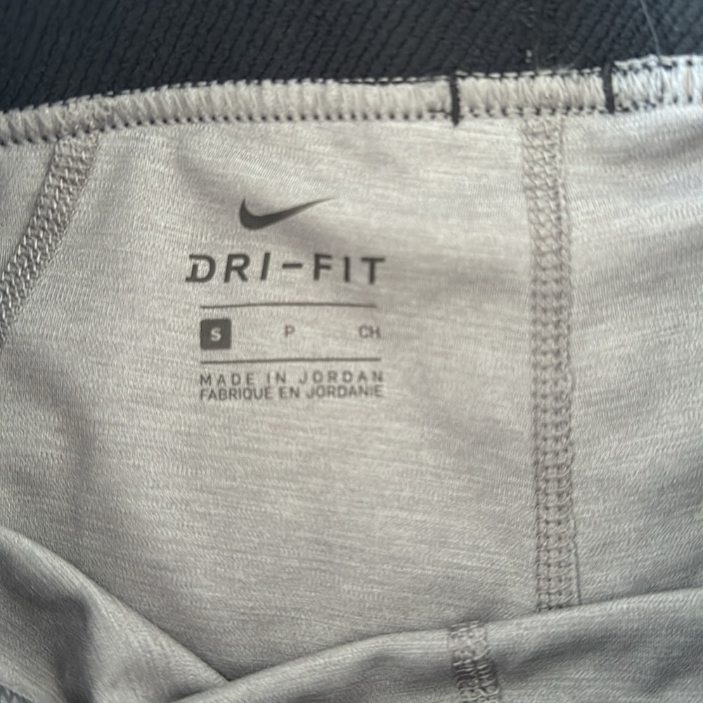 Nike Pro Dri-Fit - Picture 3 of 3